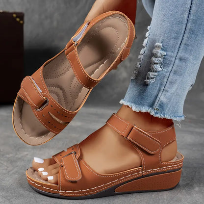 Julia - Wedge sandals