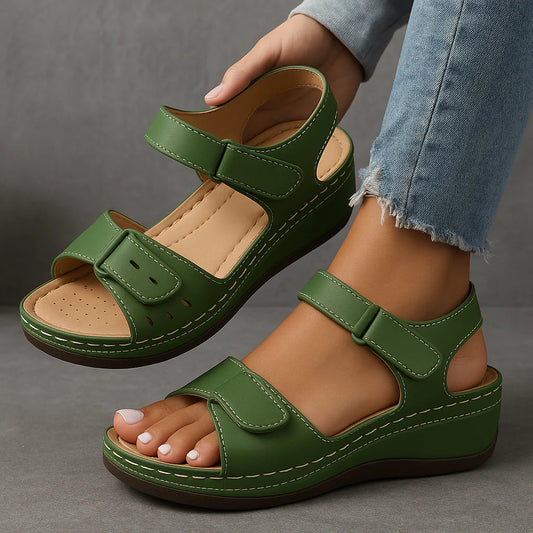 Julia - Wedge sandals